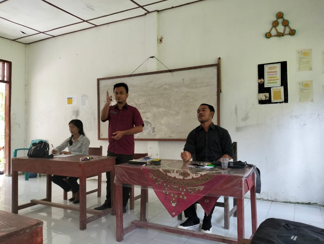 SMP Negeri 4 Sirombu Butuh Perhatian Khusus Karena Wilayah 3T